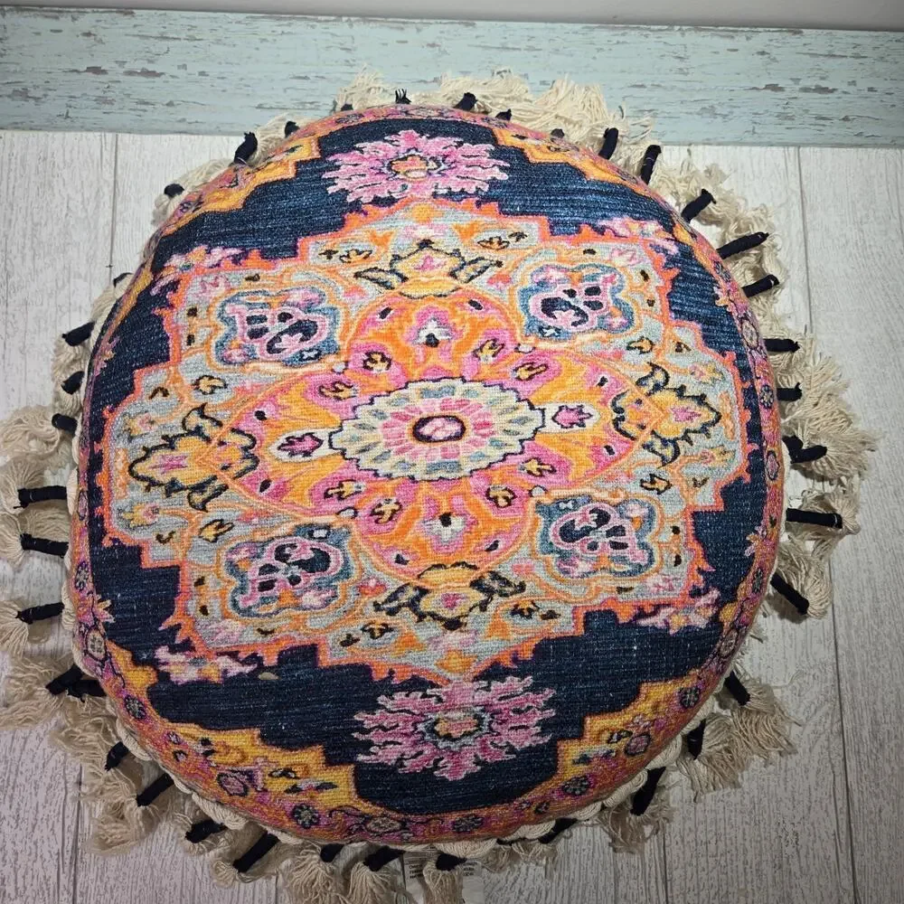 Bohemian-style Accent Pillow Multicolor Mandala Pattern Tassels 16